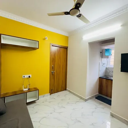 1Bhk Near Sarjapur With Lift 403 Appartement